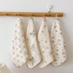 BuLuTu 4-Pack Floral Muslin Cotton Reusable Cleaning Cloths & Dish Towels