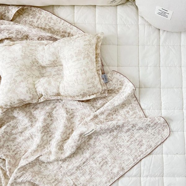 BuLuTu Forest Rabbit 4-Layer Muslin Toddler Blanket - 47"x51"